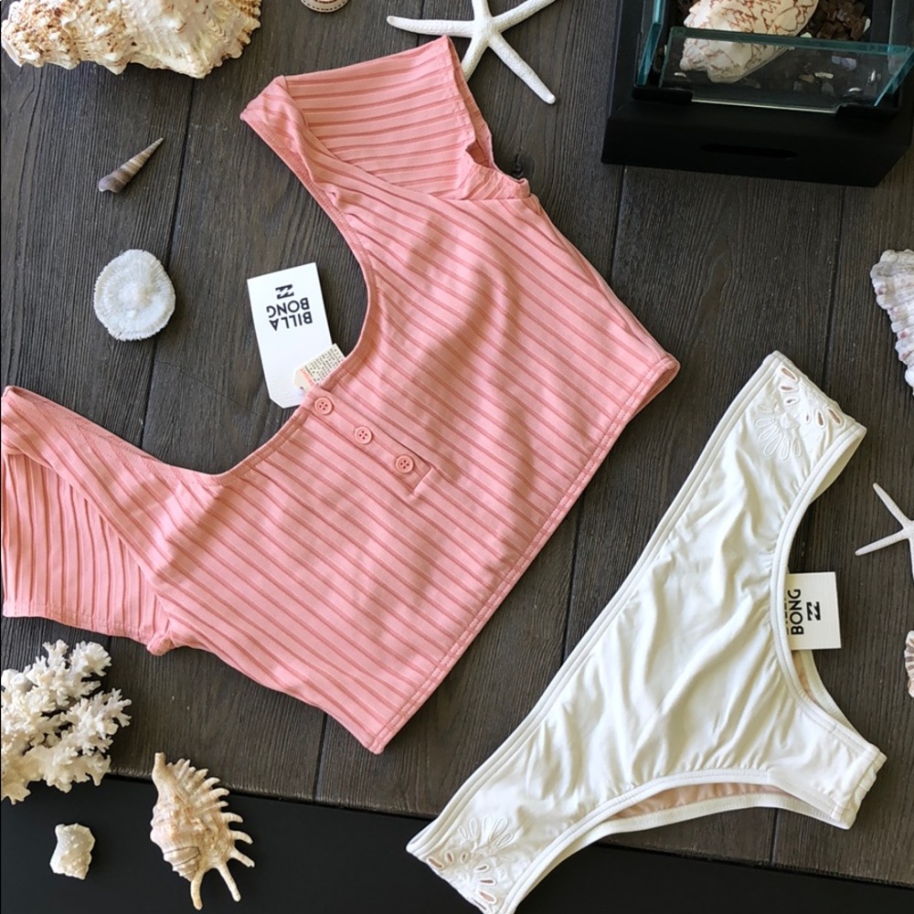 🌴🔆BILLABONG- HEATING UP BIKINI SET🔆🌴 - Picture 5 of 14